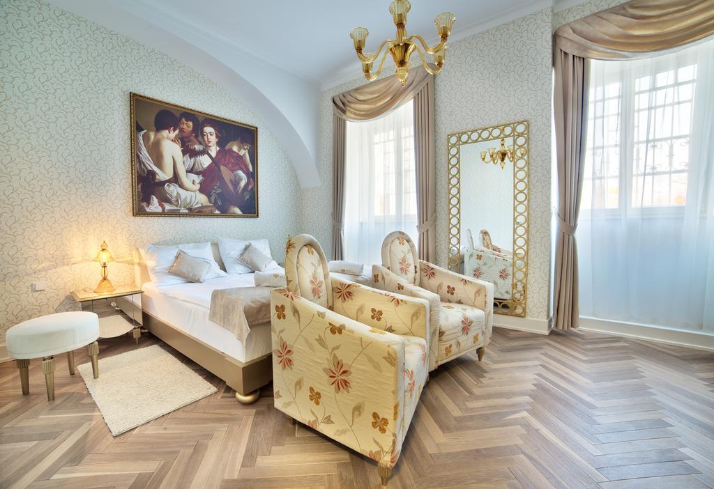 Art Hotel Kastiel Tomasov ห้อง รูปภาพ